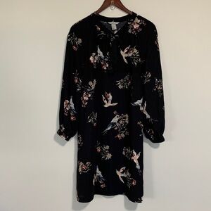 H and M A-Line Long Sleeve Dress Birds and Floral Print Size 6 Black